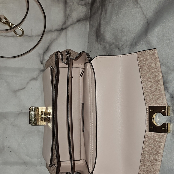 Michael Kors Pink and GoldWomen's Bag - Picture 6 of 9